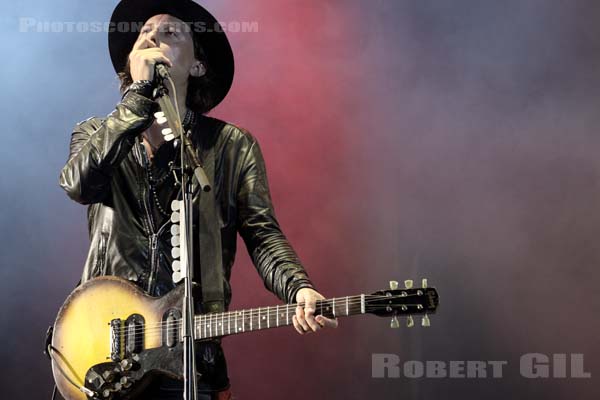 THE LIBERTINES - 2015-08-29 - SAINT CLOUD - Domaine National - Grande Scene - 